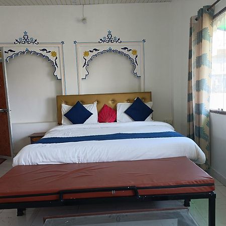 The Hostel Crown Udaipur Chambre photo